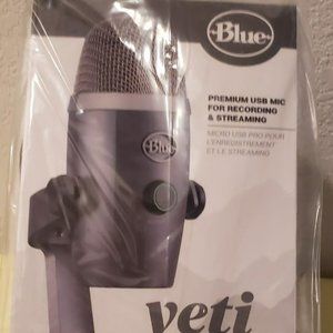 Blue Yeti Nano Premium USB Mic for Recording and Streaming - Gray New